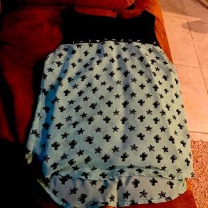 Edge cross and star studded tank